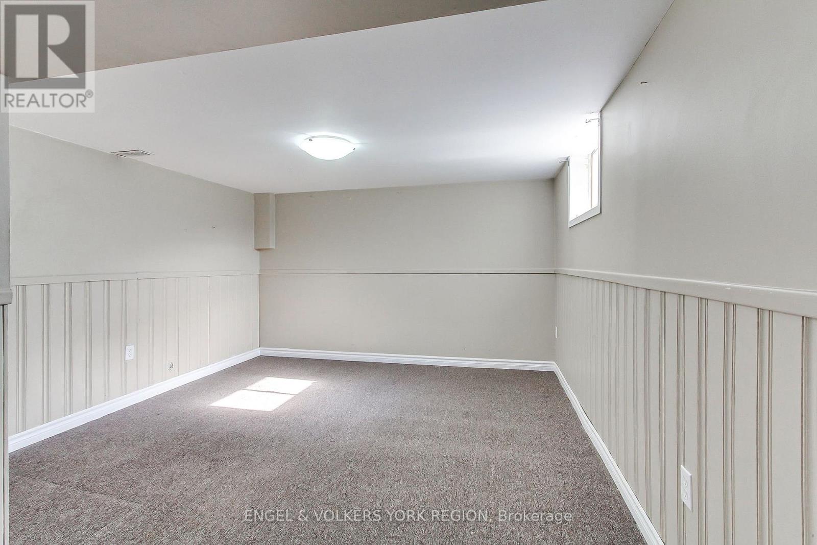106 Sheldon Avenue, Newmarket, Ontario  L3Y 2L4 - Photo 34 - N12465490