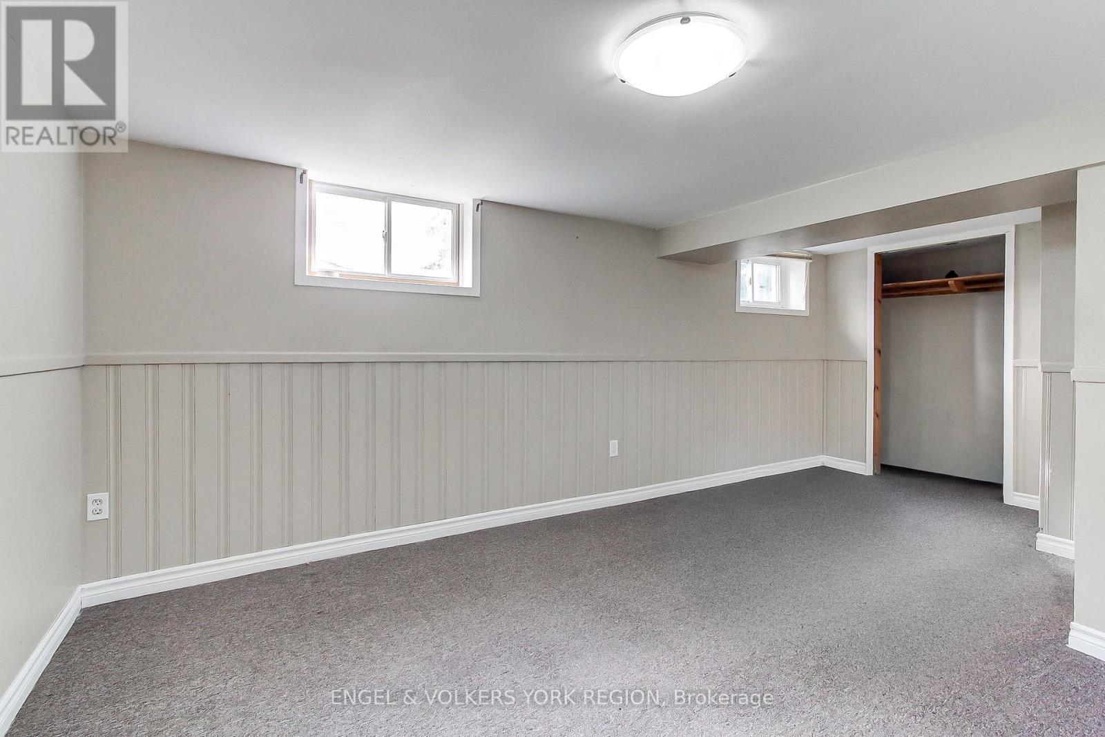 106 Sheldon Avenue, Newmarket, Ontario  L3Y 2L4 - Photo 35 - N12465490