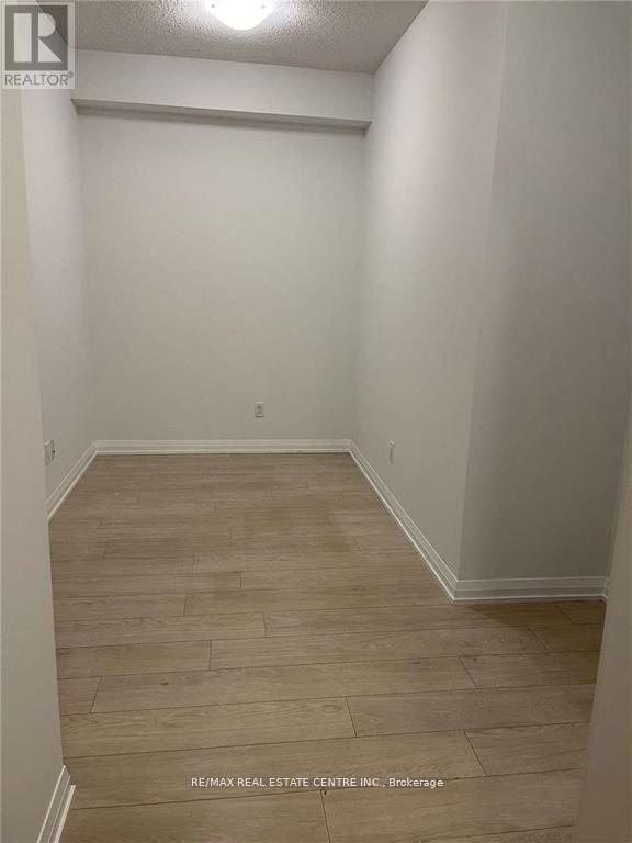 2002 - 7895 Jane Street, Vaughan, Ontario  L4K 2M7 - Photo 10 - N12465509