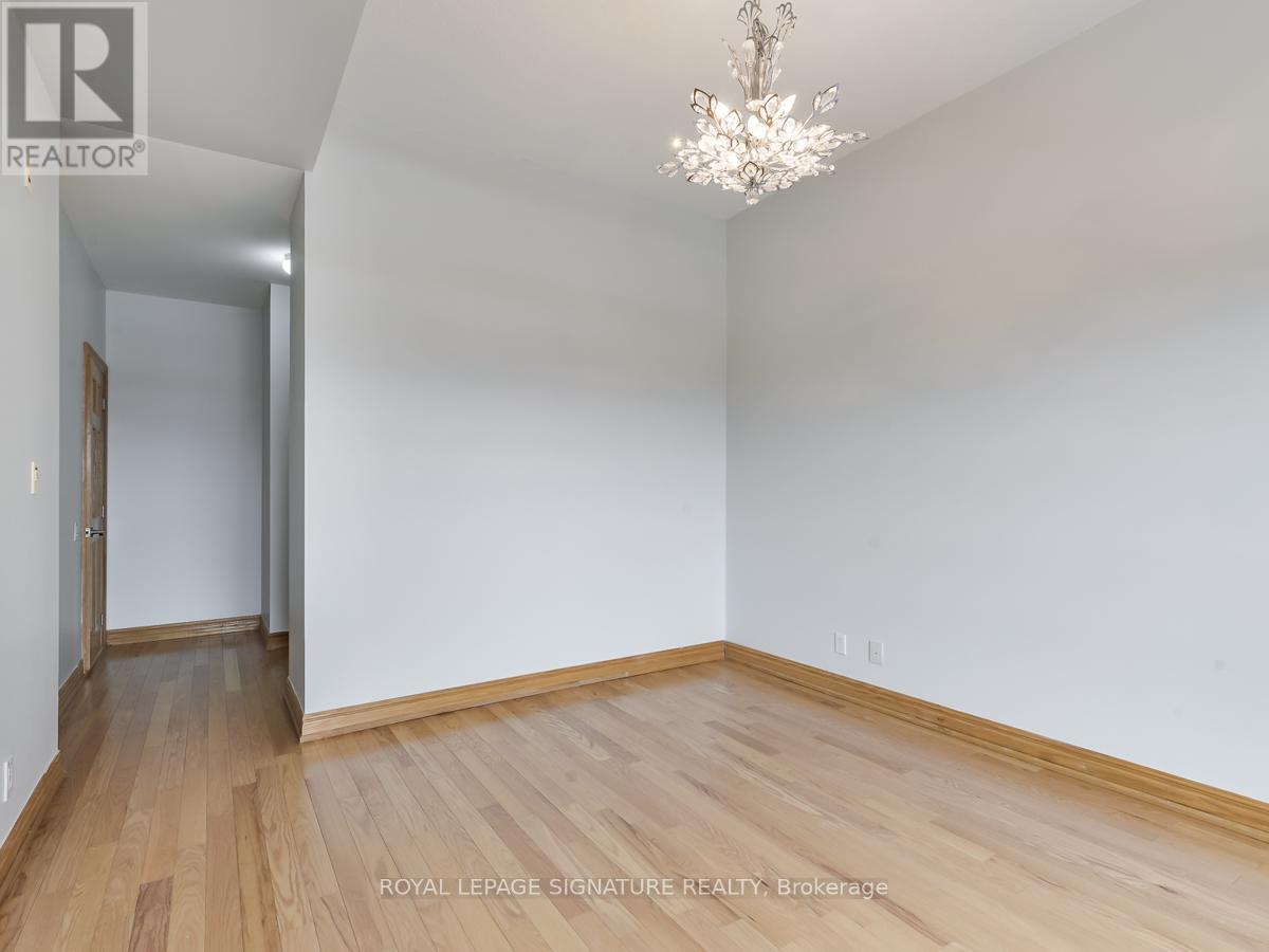Ph8 - 11121 Yonge Street, Richmond Hill, Ontario  L4C 0S7 - Photo 17 - N12465546
