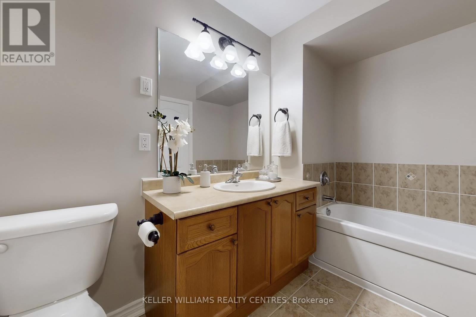 93 Barr Crescent, Aurora, Ontario  L4G 0C2 - Photo 31 - N12465566