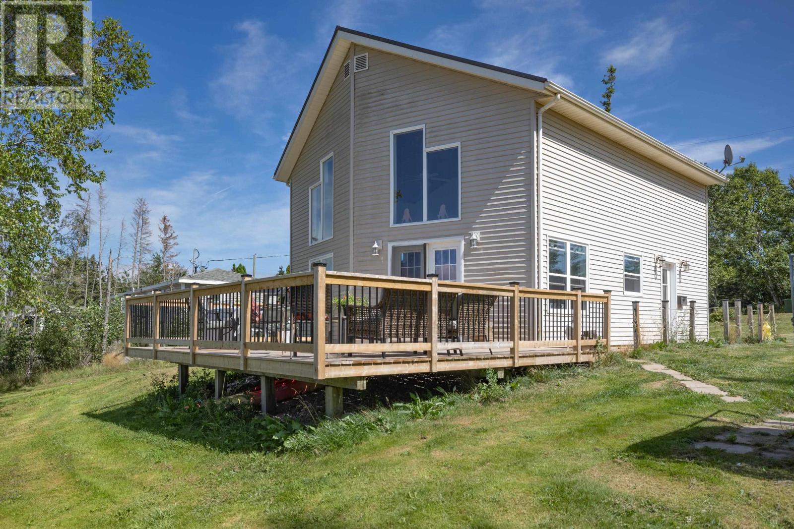 39 Riverbank Drive, Johnstons River, Prince Edward Island  C1B 3E7 - Photo 3 - 202525964