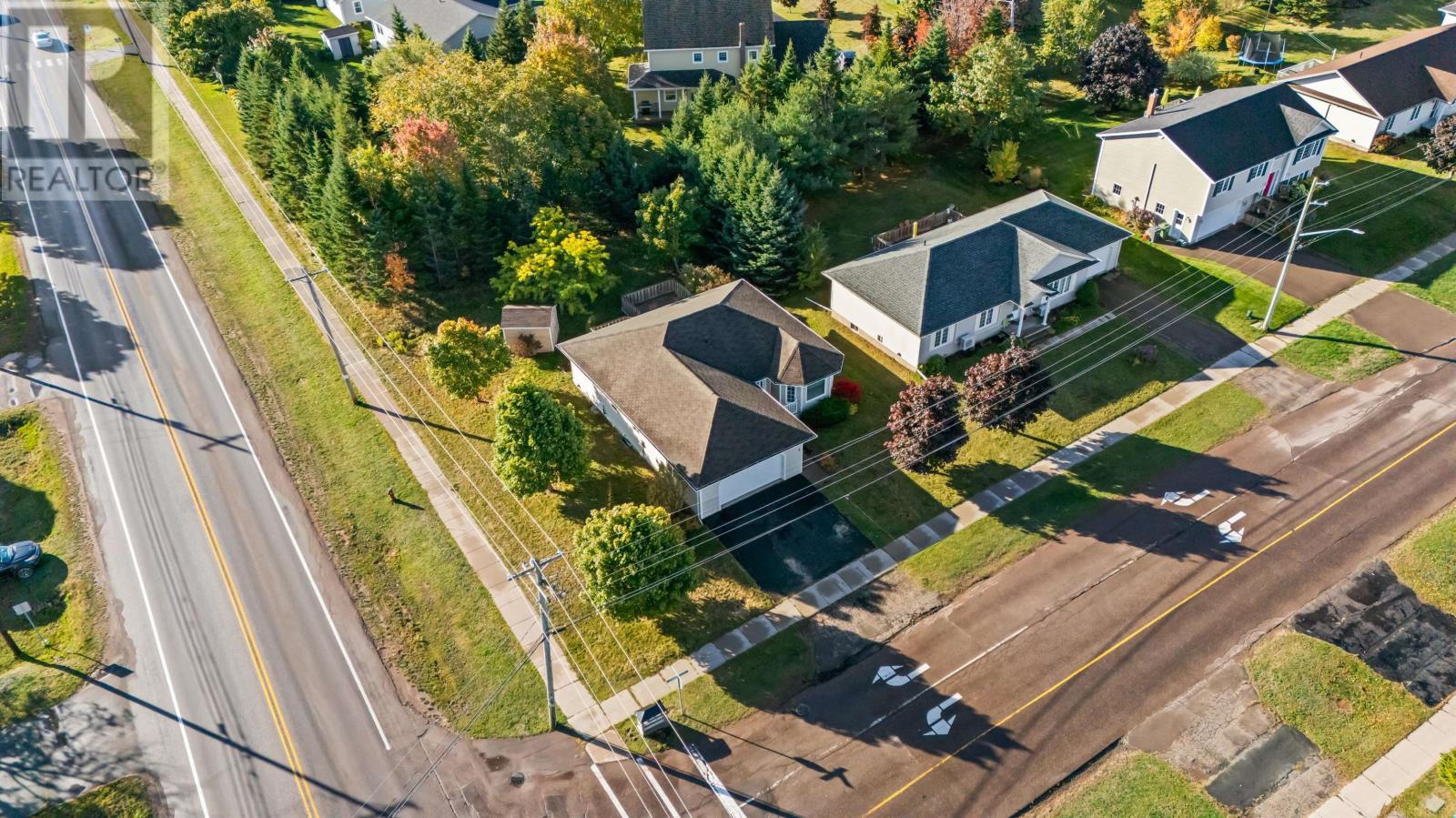 2 Commonwealth Avenue, Charlottetown, Prince Edward Island  C1E 2E9 - Photo 45 - 202525973