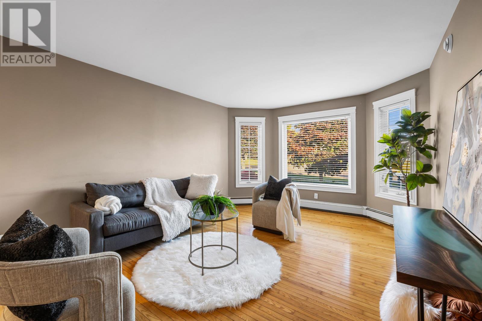 2 Commonwealth Avenue, Charlottetown, Prince Edward Island  C1E 2E9 - Photo 6 - 202525973
