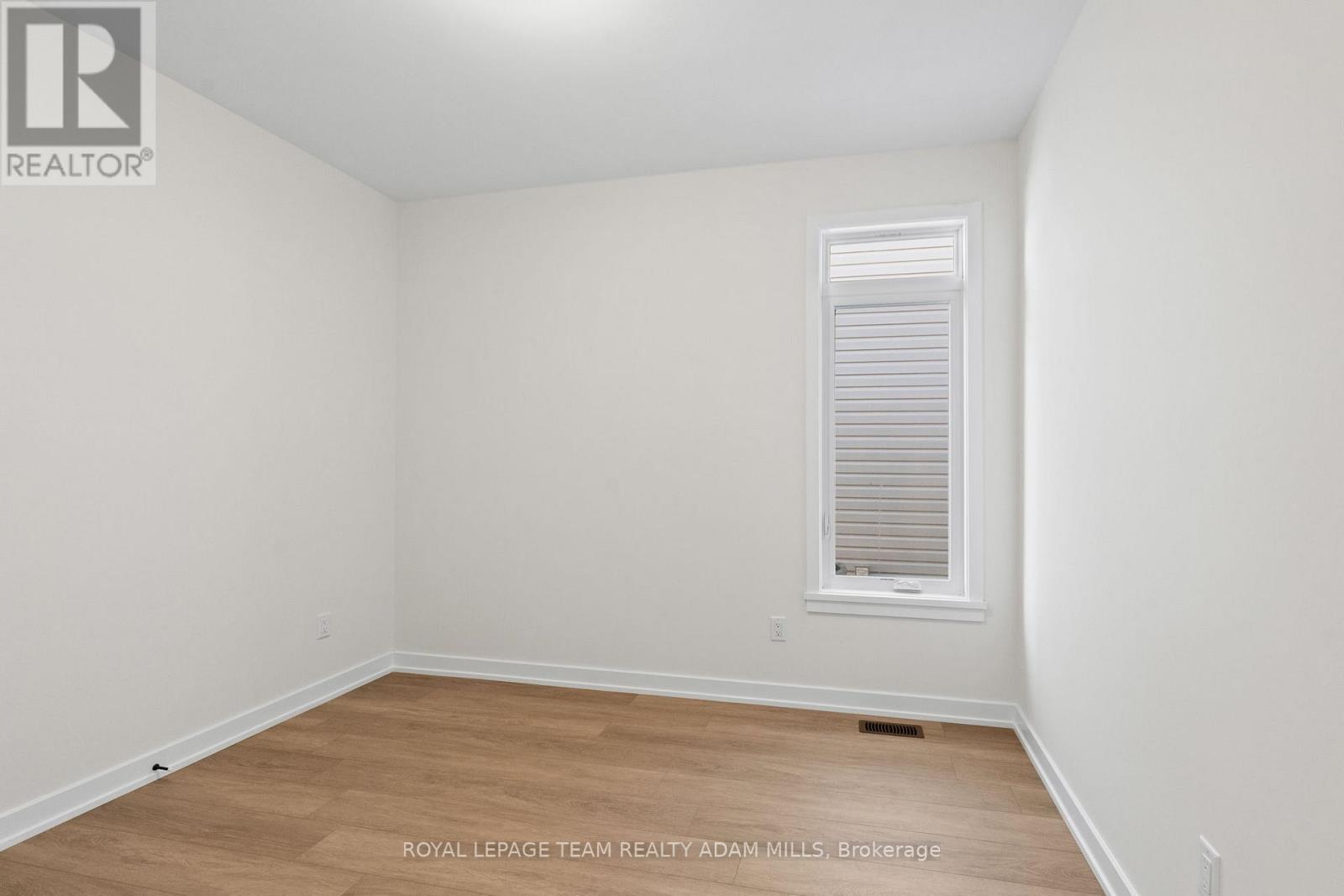 1031 Moore Street, Brockville, Ontario  K6V 7N1 - Photo 28 - X12464357