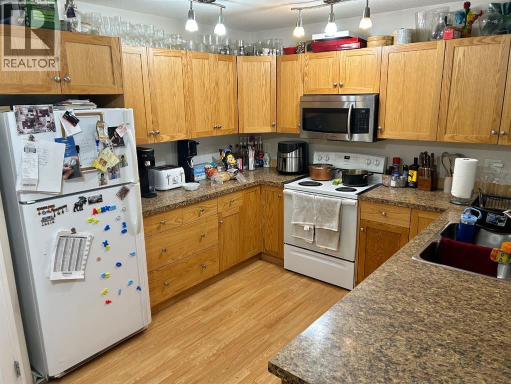314 12a Street N, Lethbridge, Alberta  T1H 2J3 - Photo 4 - A2249545