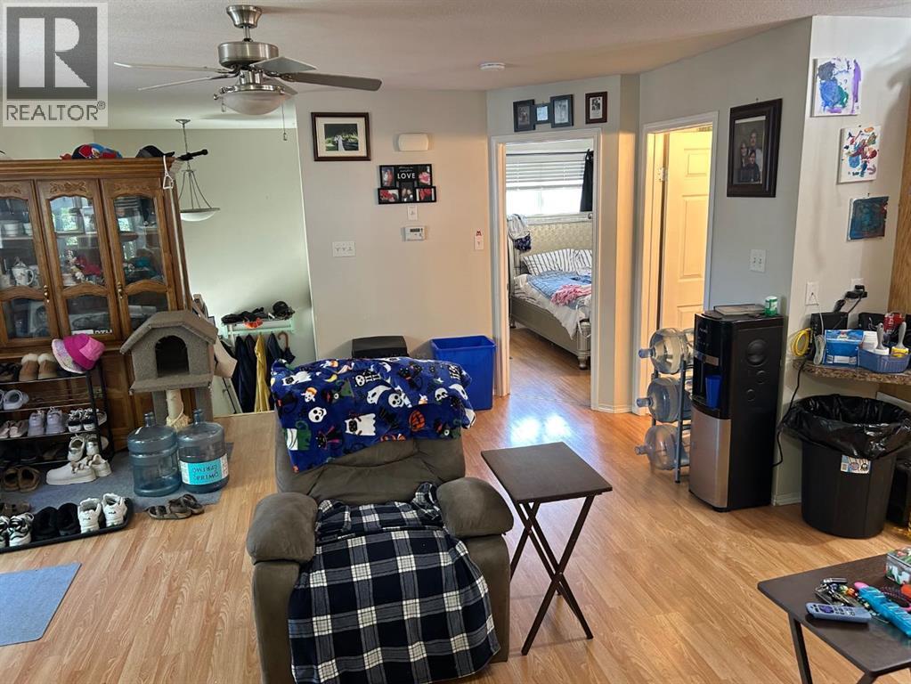 314 12a Street N, Lethbridge, Alberta  T1H 2J3 - Photo 6 - A2249545
