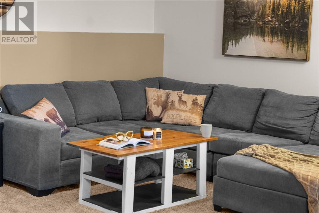 3161 Percy Avenue, Val Caron, Ontario  P3N 1A4 - Photo 42 - 2125264