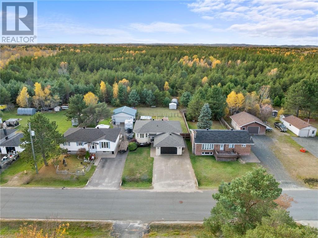 3161 Percy Avenue, Val Caron, Ontario  P3N 1A4 - Photo 52 - 2125264