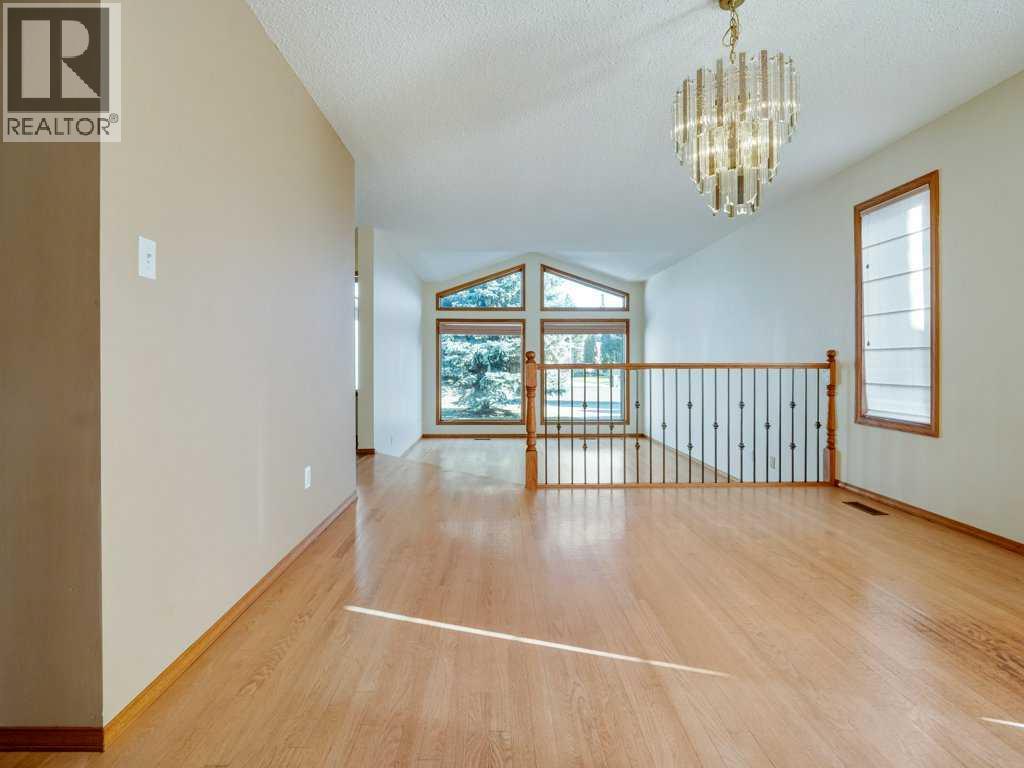 148 Mt Blakiston Bay W, Lethbridge, Alberta  T1K 6K9 - Photo 8 - A2259720
