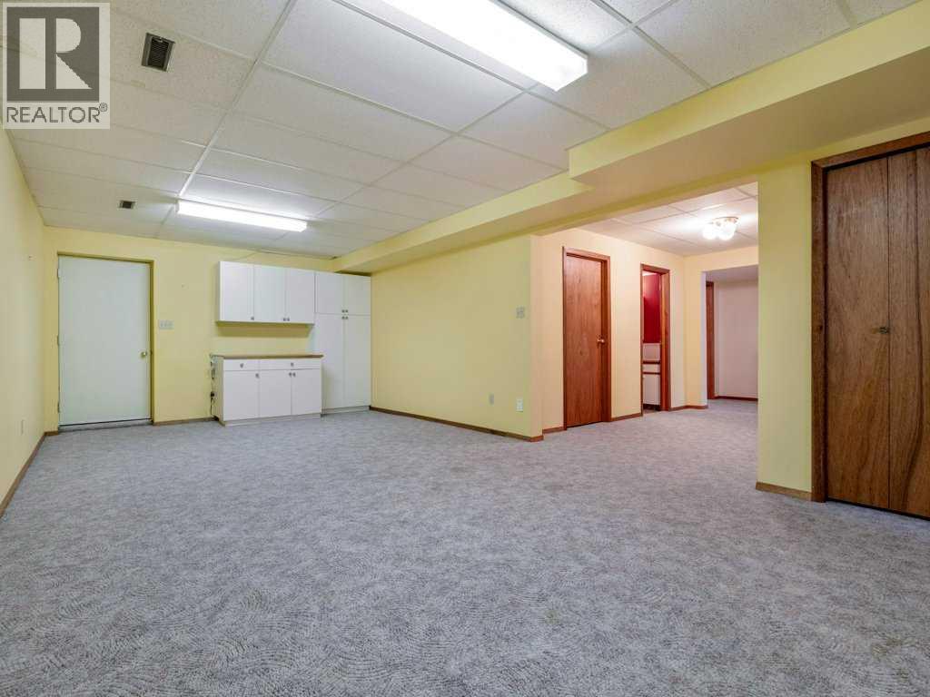 148 Mt Blakiston Bay W, Lethbridge, Alberta  T1K 6K9 - Photo 26 - A2259720