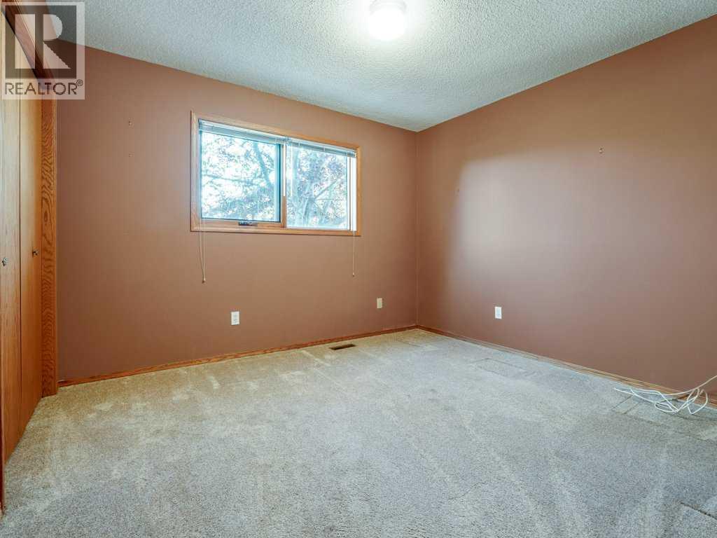 148 Mt Blakiston Bay W, Lethbridge, Alberta  T1K 6K9 - Photo 17 - A2259720