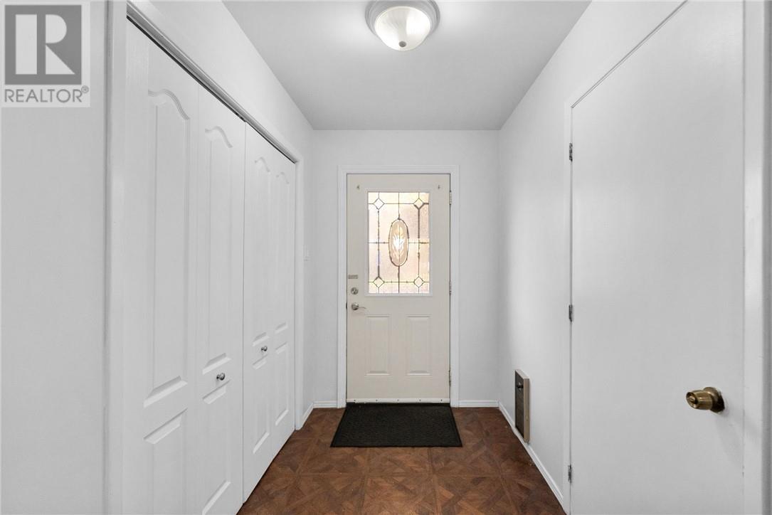 1957 Southview Drive, Sudbury, Ontario  P3E 4V7 - Photo 11 - 2125240