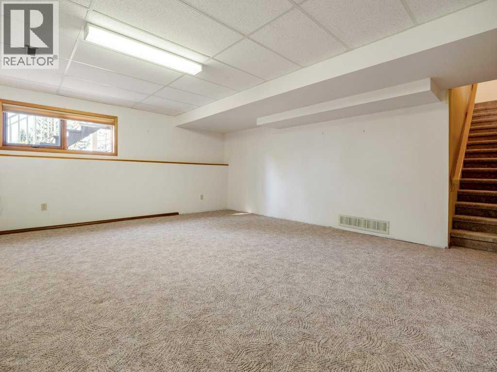 148 Mt Blakiston Bay W, Lethbridge, Alberta  T1K 6K9 - Photo 20 - A2259720