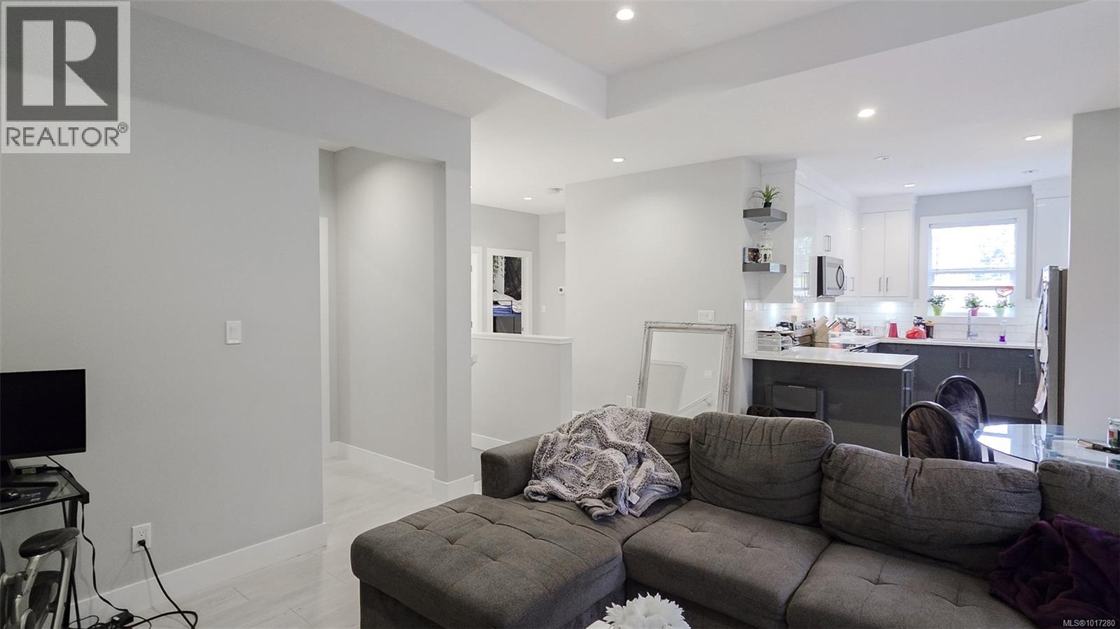 2149 Salmon Rd, Nanaimo, British Columbia  V9R 6J2 - Photo 6 - 1017280