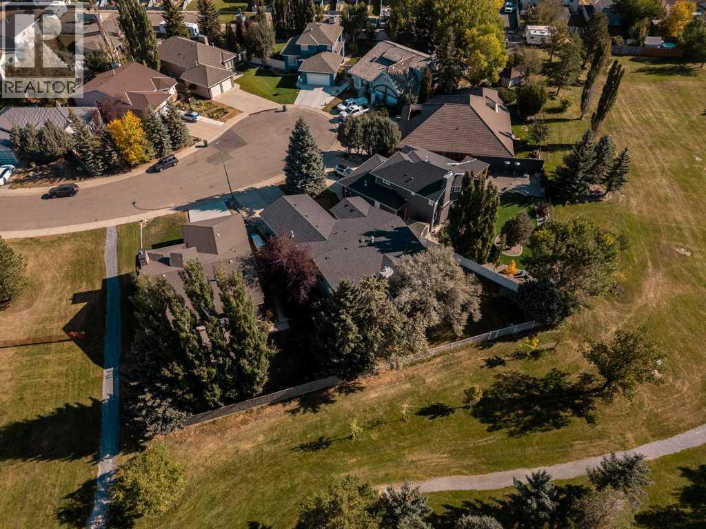 148 Mt Blakiston Bay W, Lethbridge, Alberta  T1K 6K9 - Photo 34 - A2259720