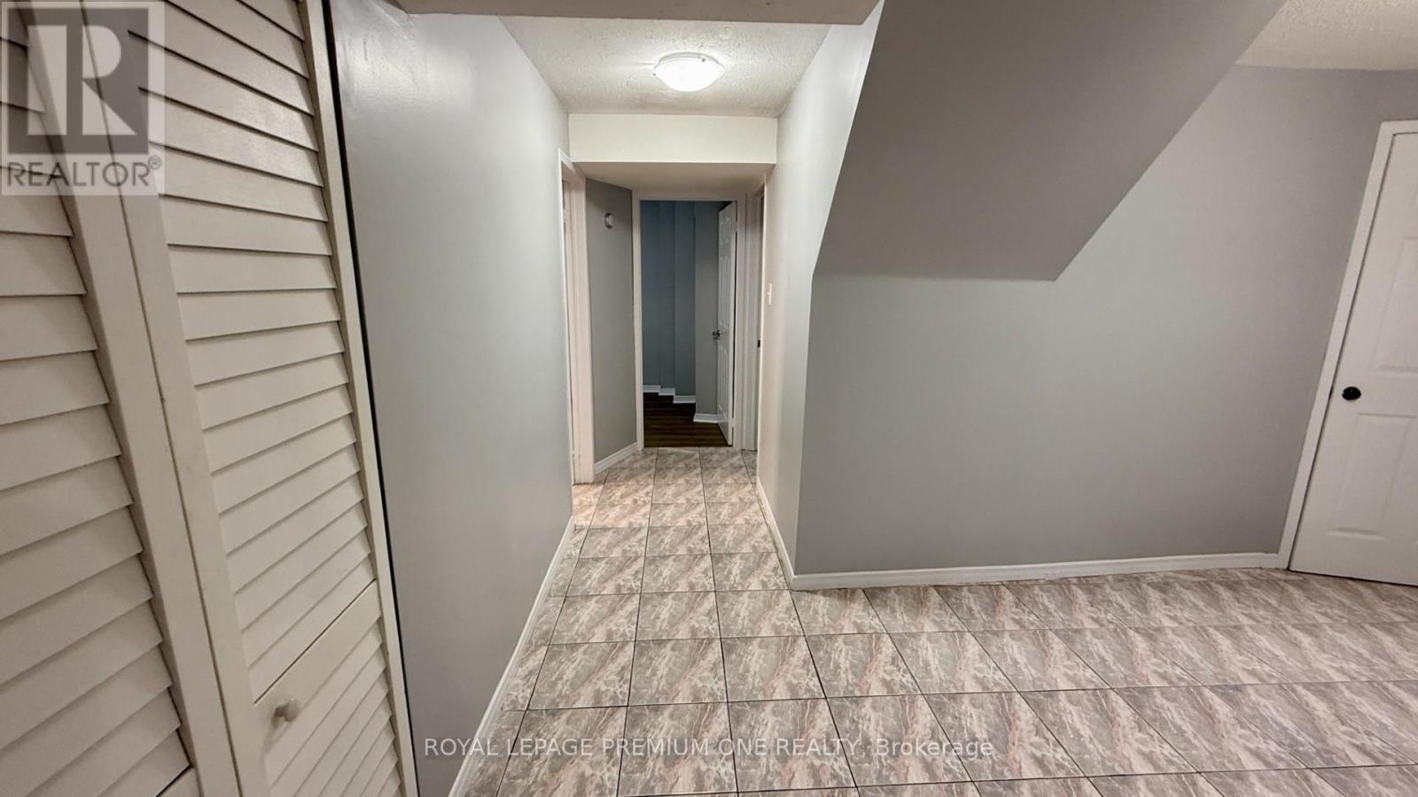 Lower - 4436 Grassland Crescent, Mississauga, Ontario  L5V 1E2 - Photo 12 - W12465487