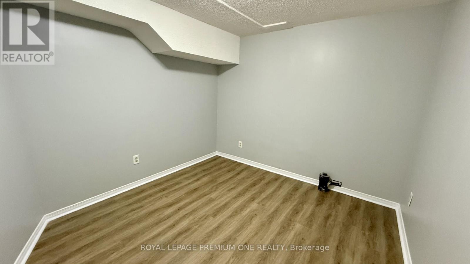Lower - 4436 Grassland Crescent, Mississauga, Ontario  L5V 1E2 - Photo 16 - W12465487