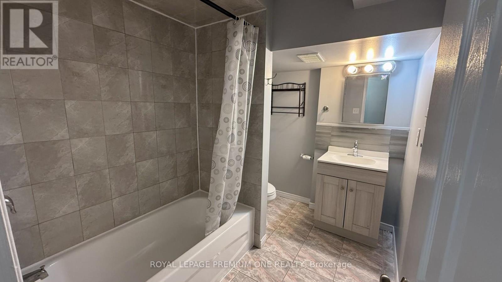 Lower - 4436 Grassland Crescent, Mississauga, Ontario  L5V 1E2 - Photo 19 - W12465487