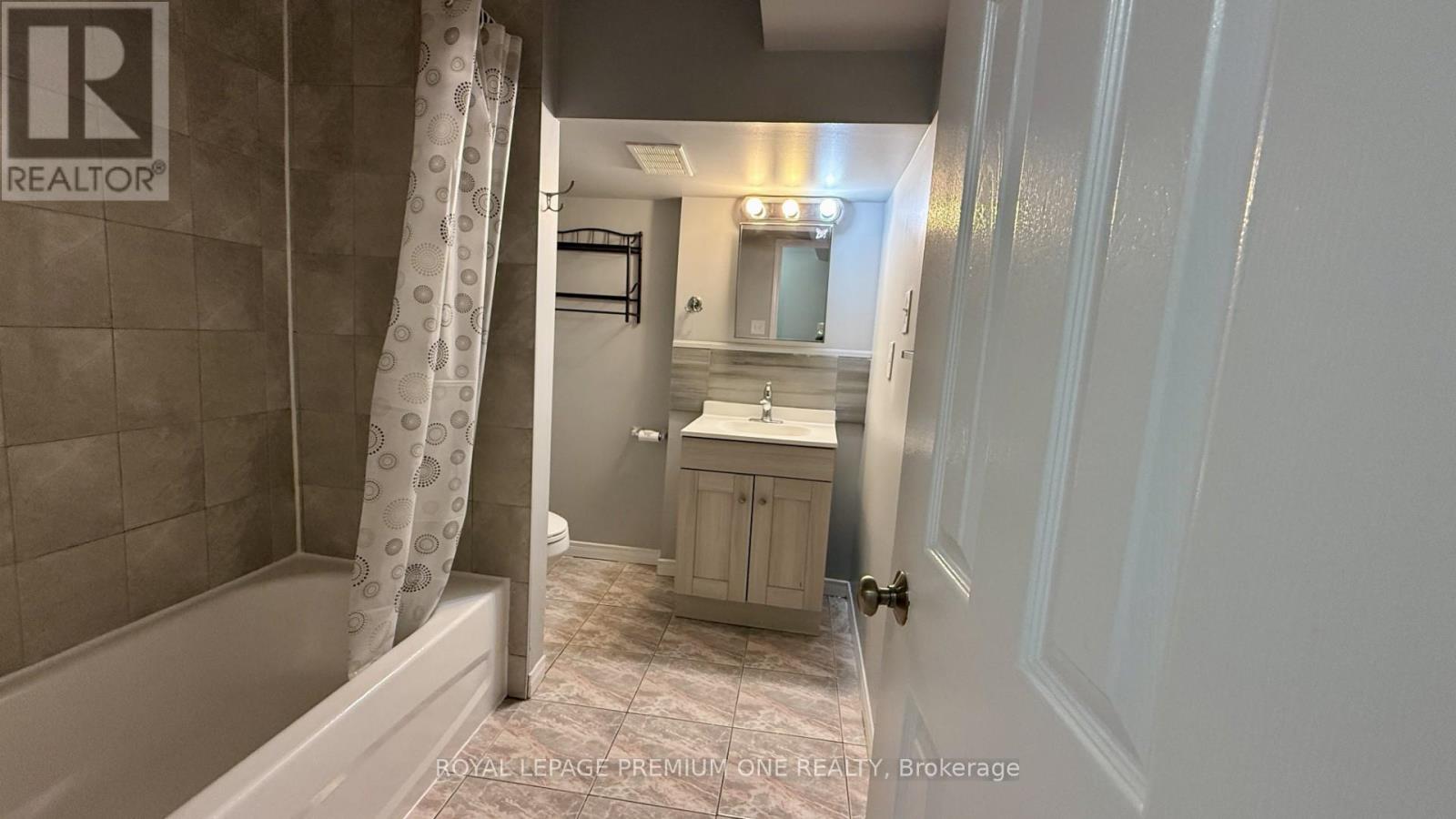 Lower - 4436 Grassland Crescent, Mississauga, Ontario  L5V 1E2 - Photo 21 - W12465487
