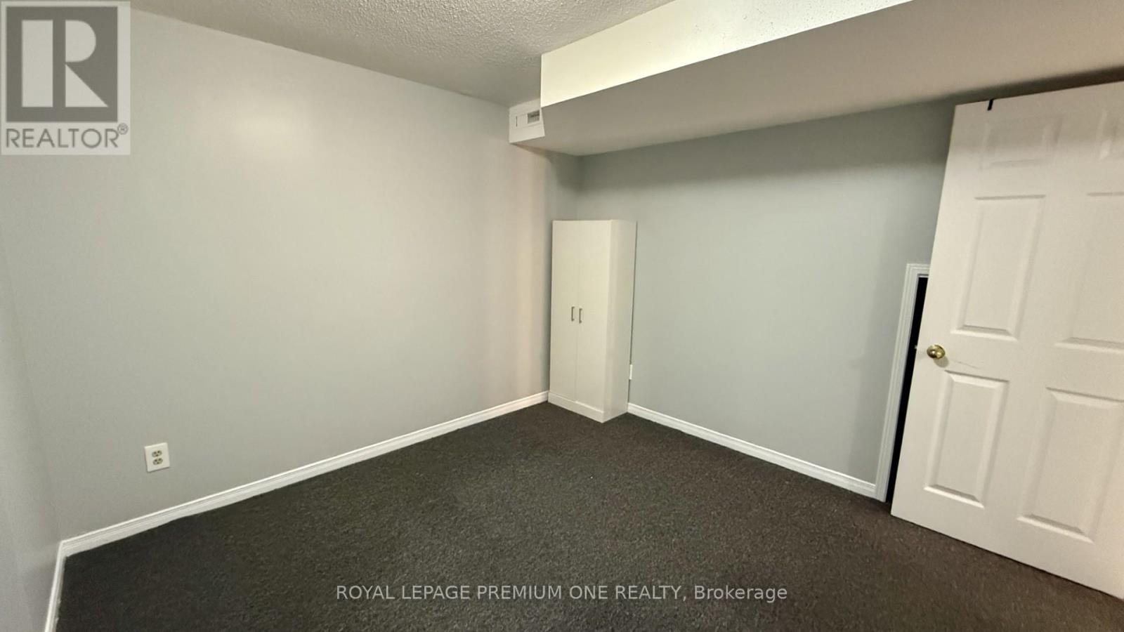 Lower - 4436 Grassland Crescent, Mississauga, Ontario  L5V 1E2 - Photo 25 - W12465487