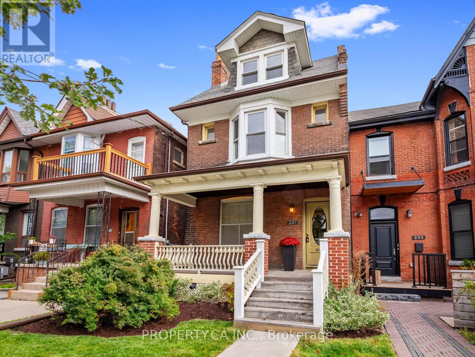 237 DELAWARE AVENUE, Toronto, Ontario