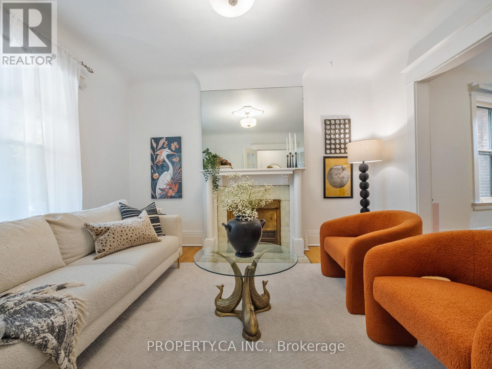 237 Delaware Avenue, Toronto, Ontario  M6H 2T7 - Photo 6 - W12465513