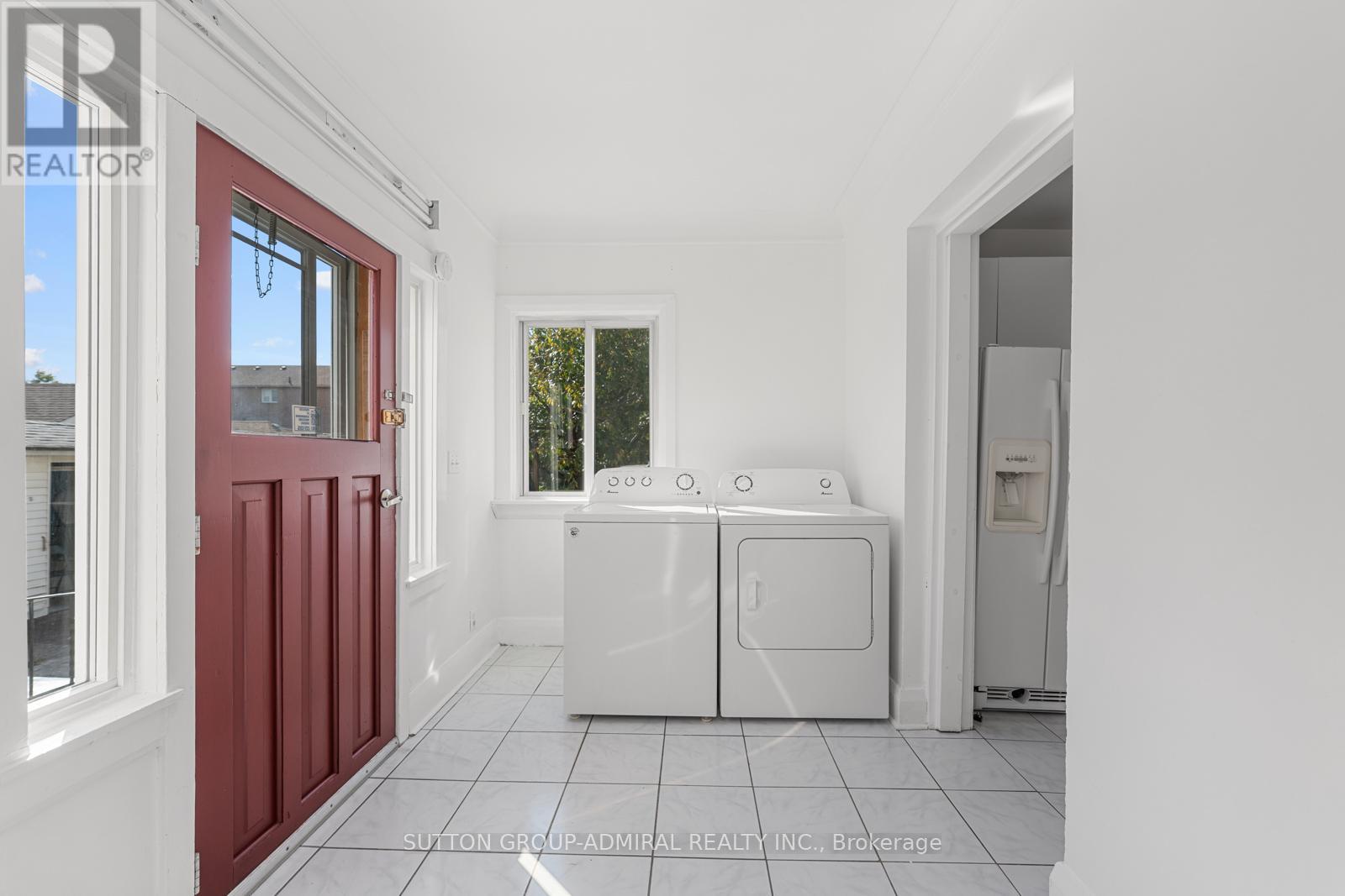 87 Pritchard Avenue, Toronto, Ontario  M6N 1T9 - Photo 8 - W12465524