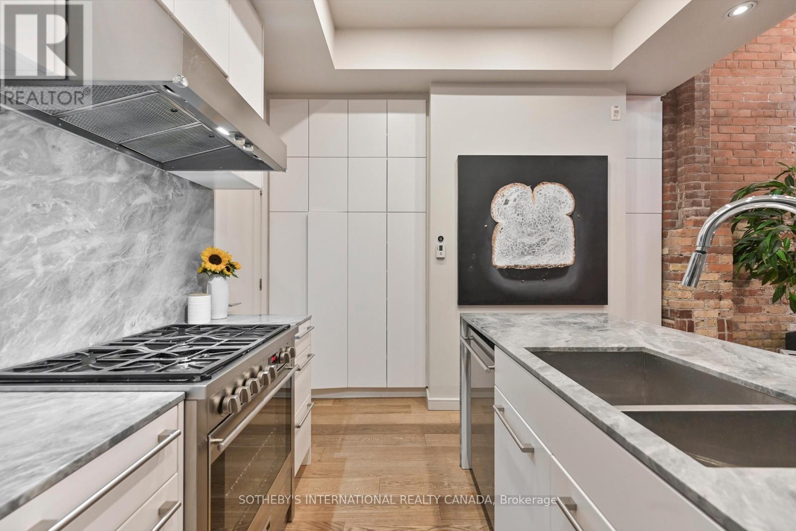 Th7 - 40 Westmoreland Avenue, Toronto (Dovercourt-Wallace Emerson-Junction), Ontario  M6H 2Z7 - Photo 8 - W12465535
