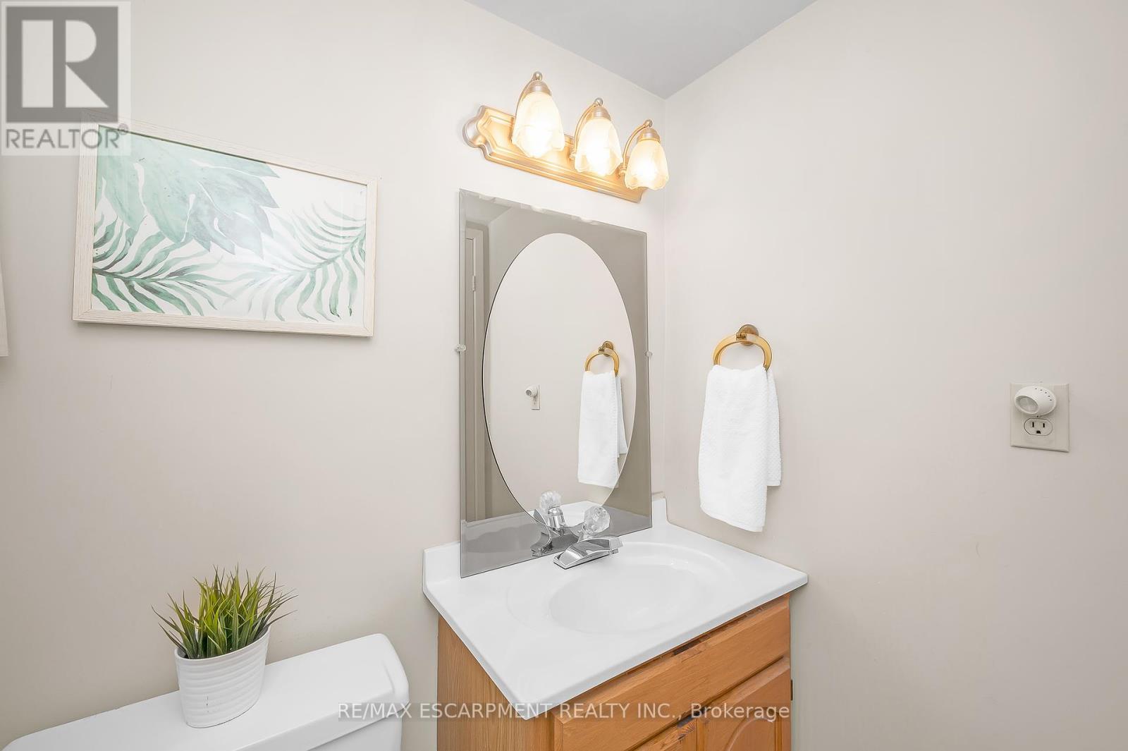 111 Maple Branch Path, Toronto, Ontario  M9P 3R9 - Photo 14 - W12465538