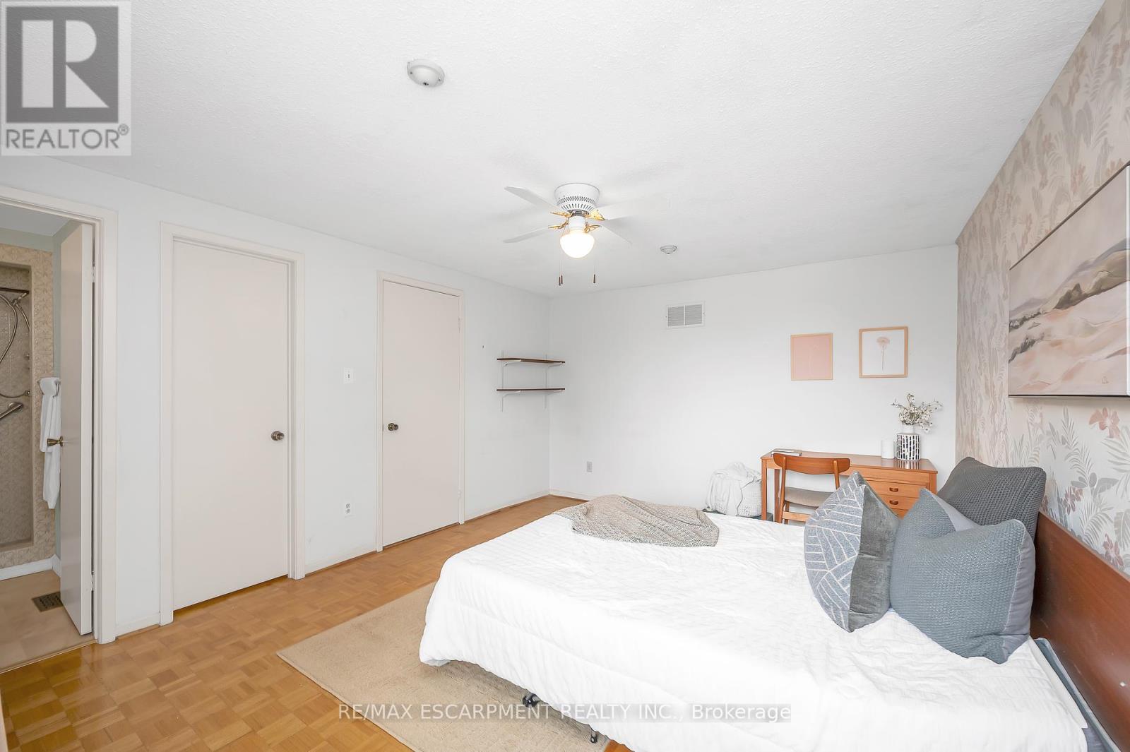 111 Maple Branch Path, Toronto (Kingsview Village-The Westway), Ontario  M9P 3R9 - Photo 17 - W12465538