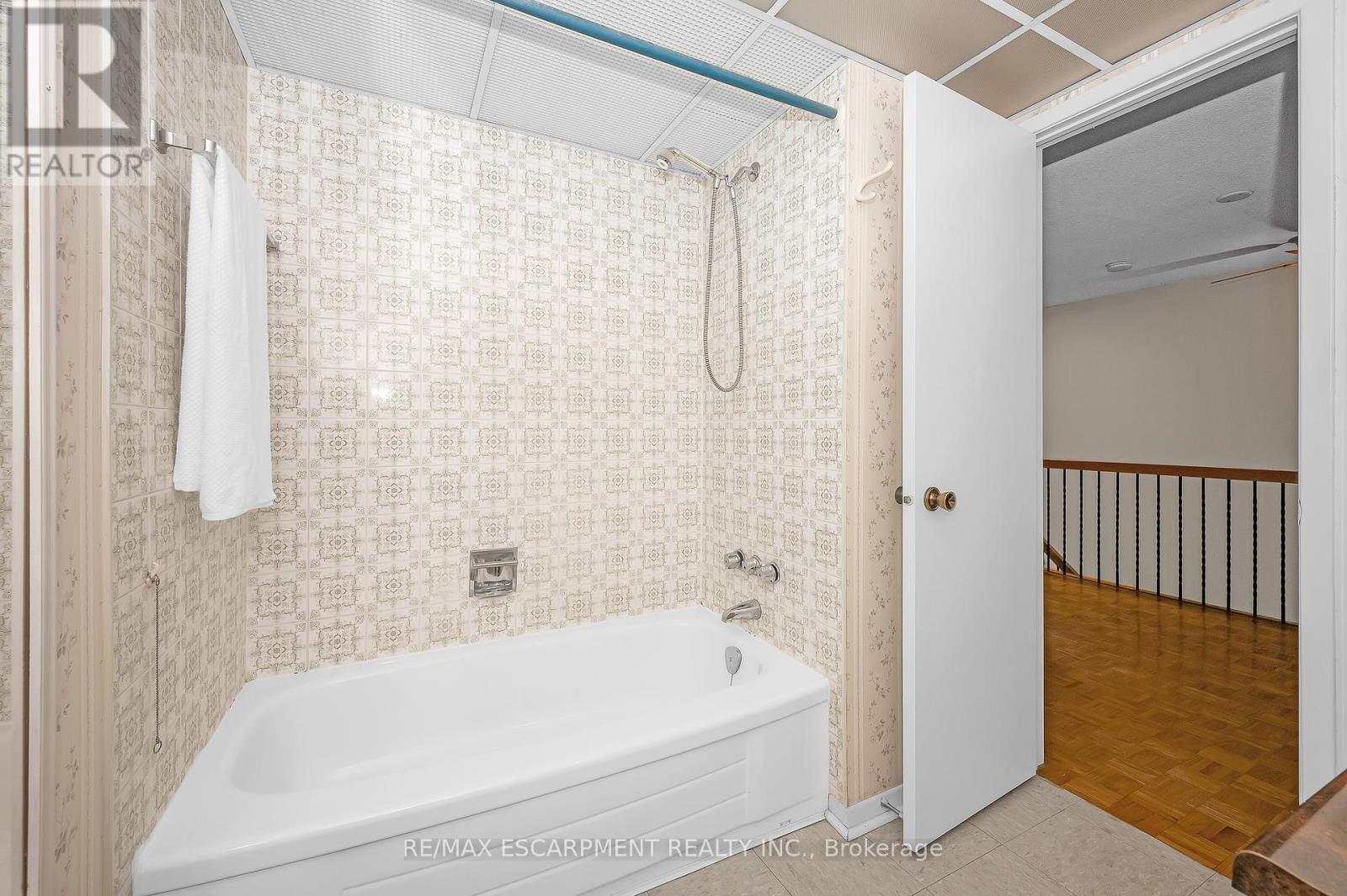 111 Maple Branch Path, Toronto (Kingsview Village-The Westway), Ontario  M9P 3R9 - Photo 28 - W12465538
