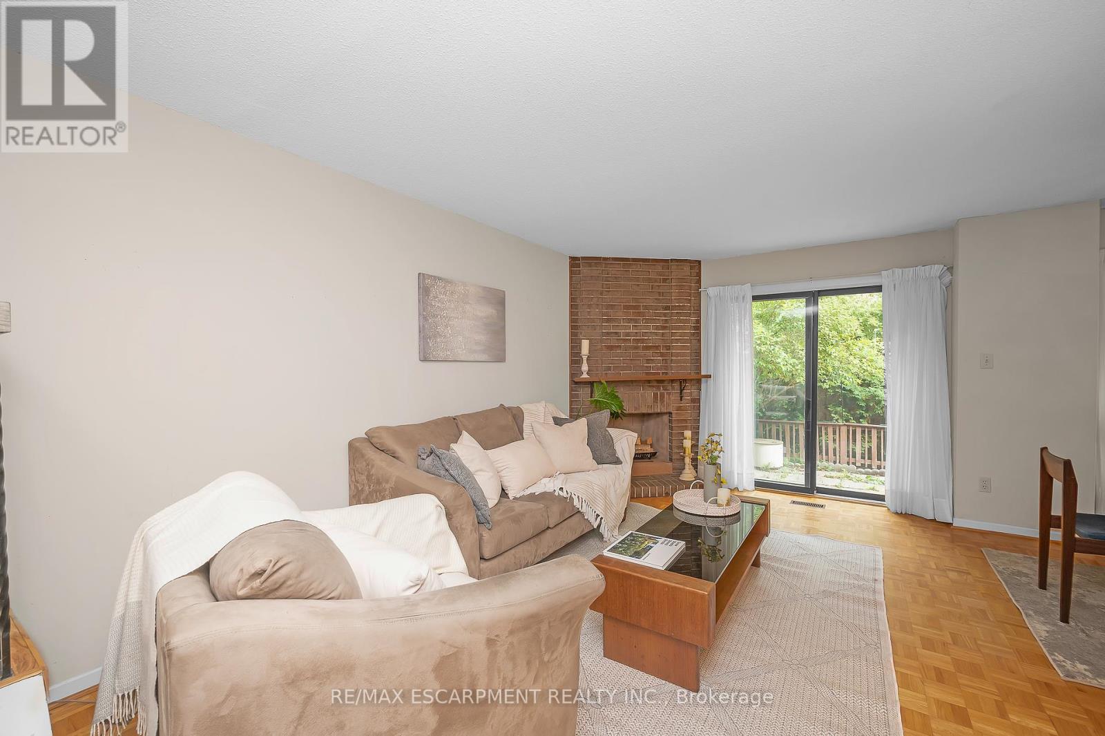 111 Maple Branch Path, Toronto (Kingsview Village-The Westway), Ontario  M9P 3R9 - Photo 7 - W12465538
