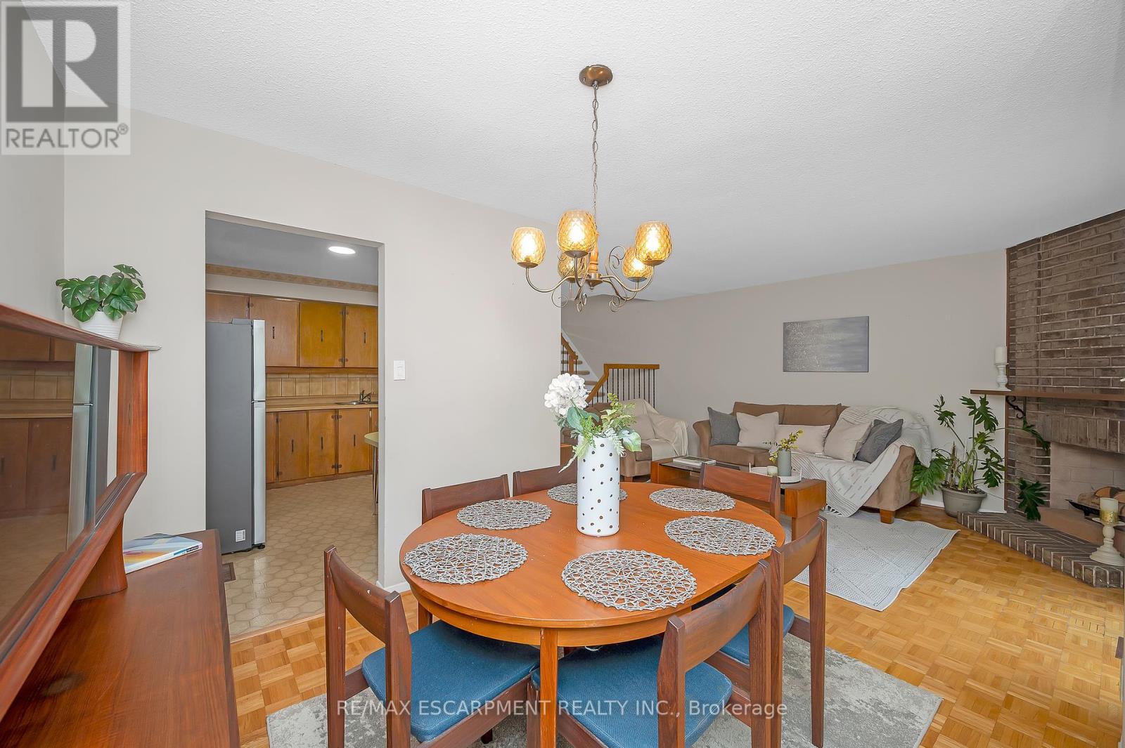 111 Maple Branch Path, Toronto (Kingsview Village-The Westway), Ontario  M9P 3R9 - Photo 9 - W12465538
