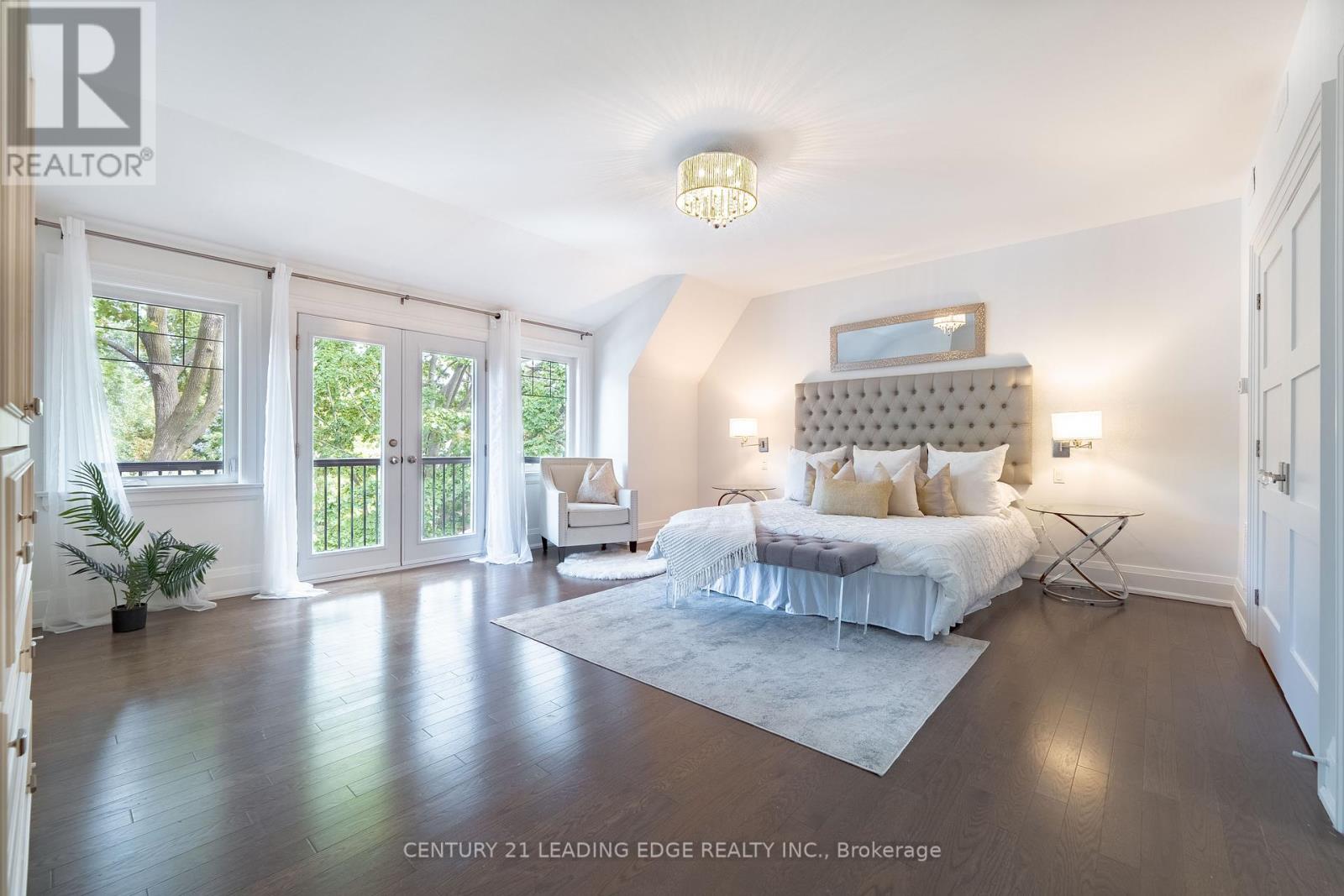 387 Kennedy Avenue, Toronto (High Park North), Ontario  M6P 3C5 - Photo 26 - W12465543