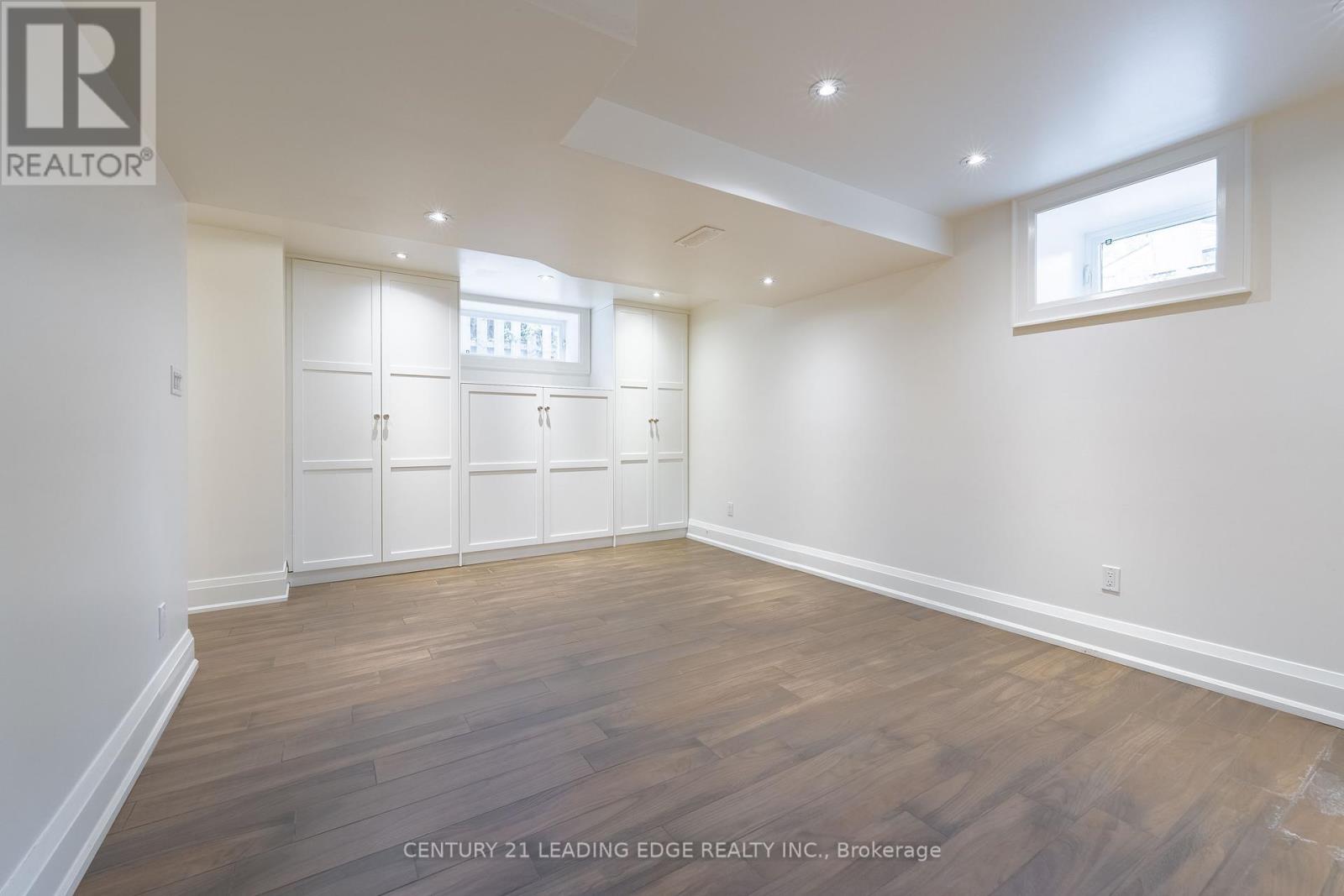 387 Kennedy Avenue, Toronto (High Park North), Ontario  M6P 3C5 - Photo 34 - W12465543