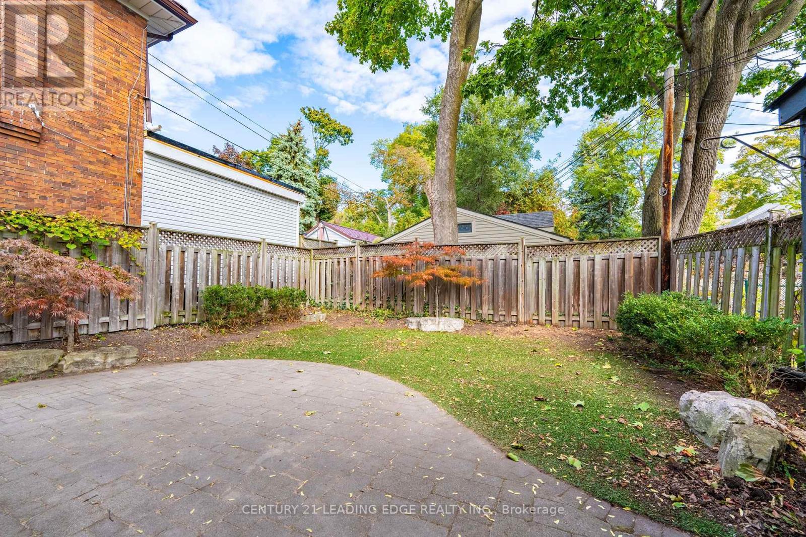 387 Kennedy Avenue, Toronto (High Park North), Ontario  M6P 3C5 - Photo 42 - W12465543