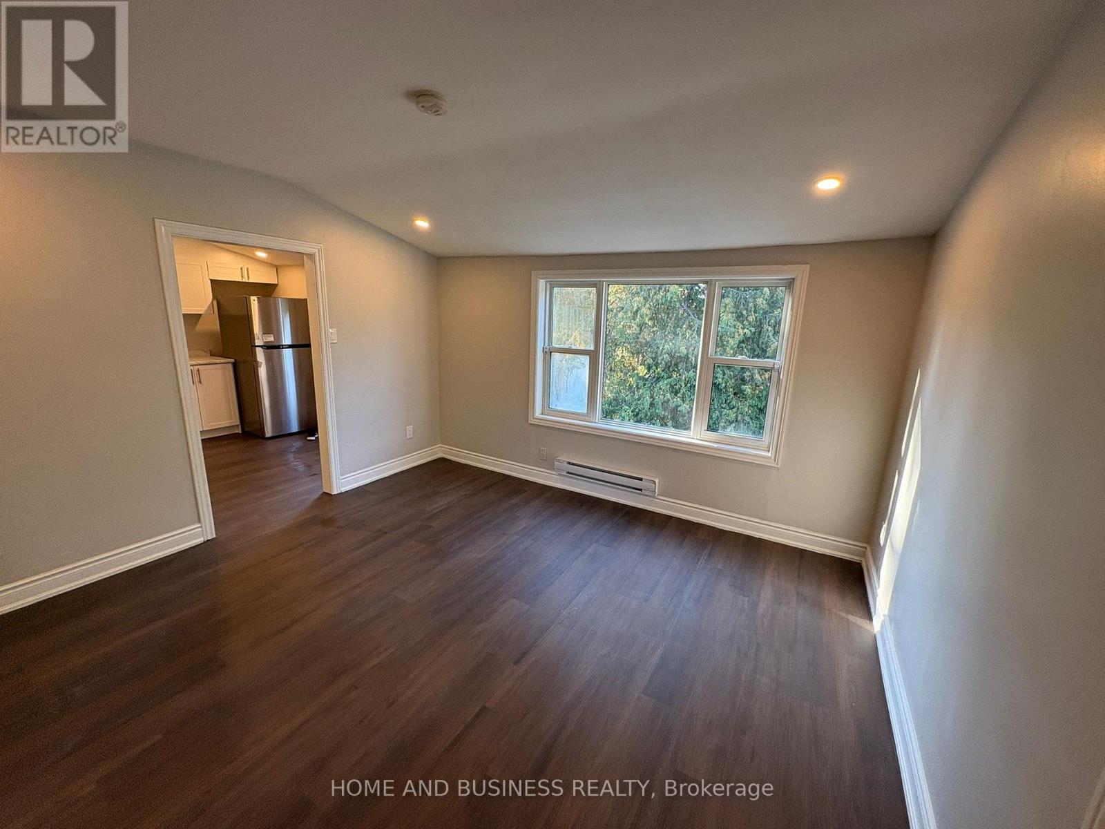 3 - 38 River Drive, Halton Hills, Ontario  L7G 2J2 - Photo 13 - W12465558