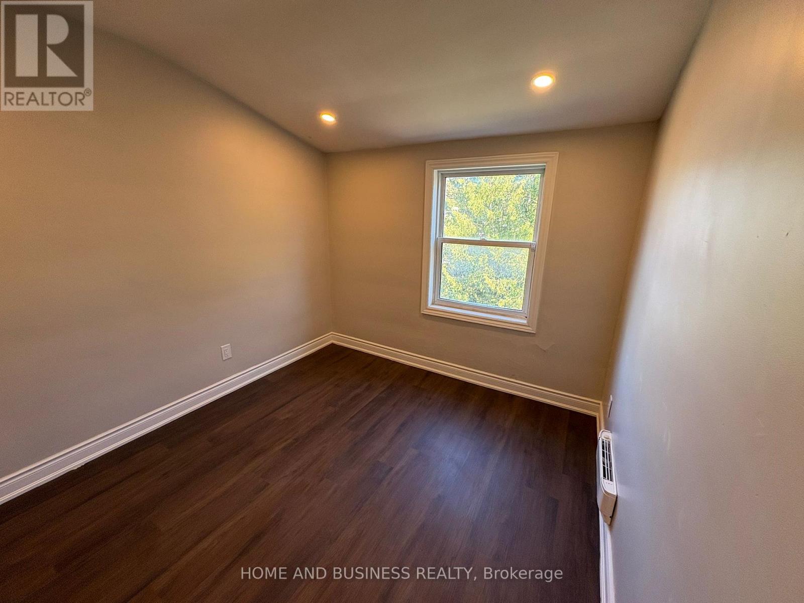 3 - 38 River Drive, Halton Hills, Ontario  L7G 2J2 - Photo 17 - W12465558
