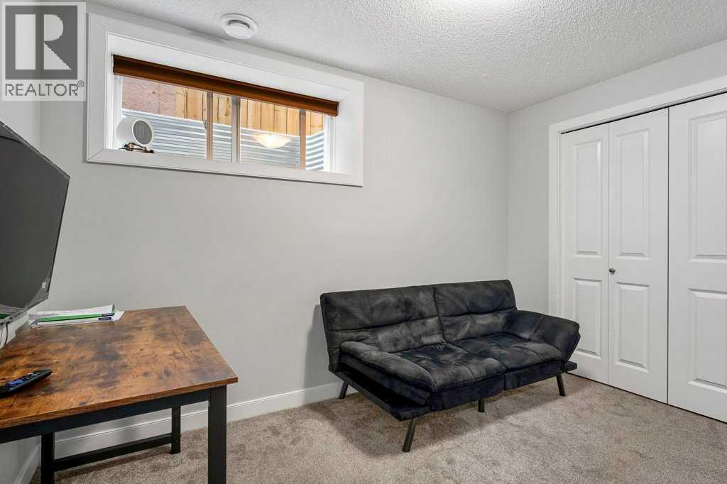 24 Copperpond Park Se, Calgary, Alberta  T2Z 1Z4 - Photo 42 - A2257645