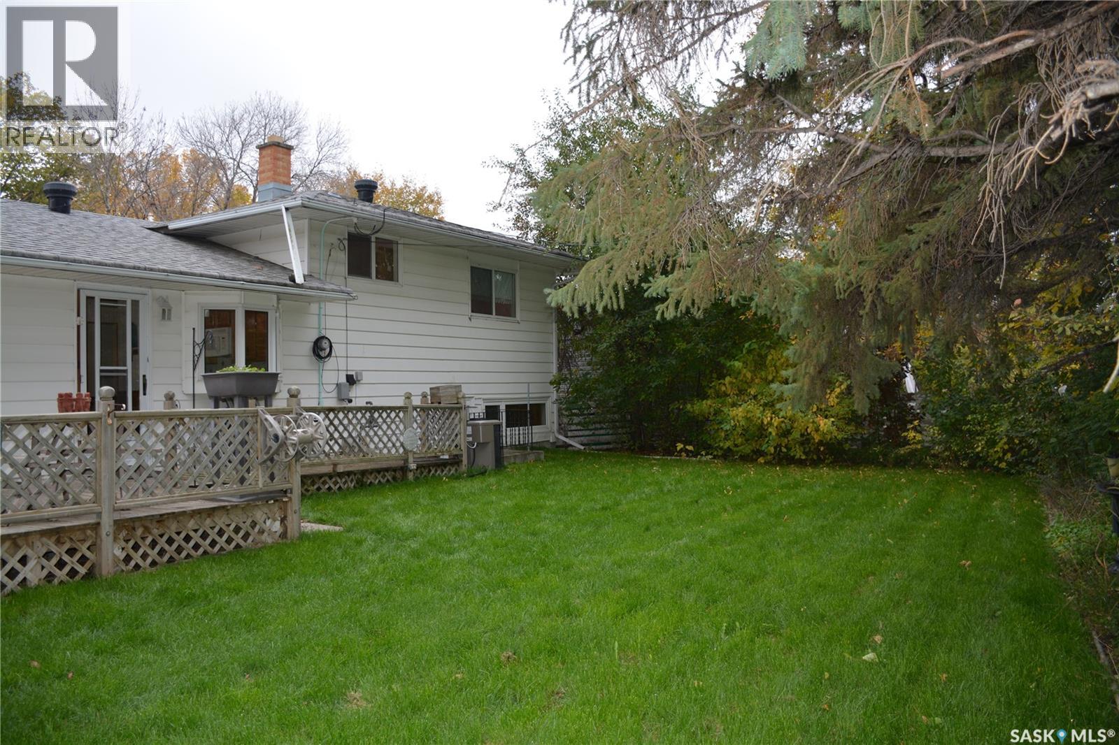 107 Knowles Crescent, Regina, Saskatchewan  S4N 4P3 - Photo 24 - SK020929