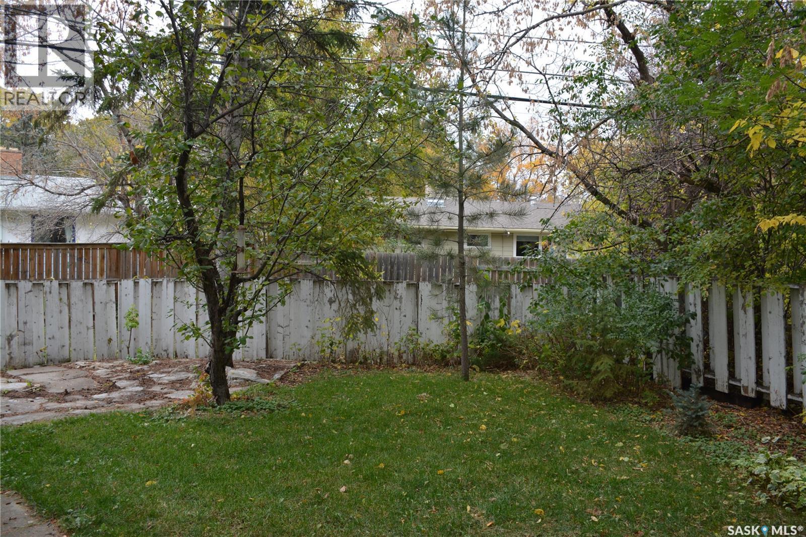 107 Knowles Crescent, Regina, Saskatchewan  S4N 4P3 - Photo 33 - SK020929