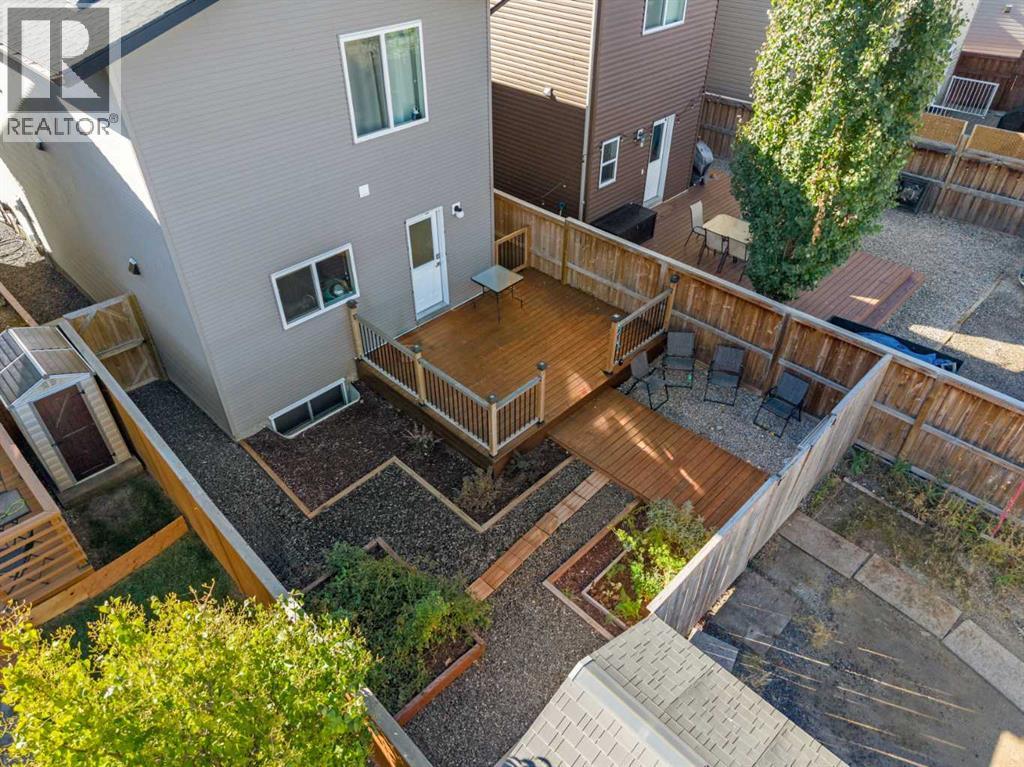 24 Copperpond Park Se, Calgary, Alberta  T2Z 1Z4 - Photo 3 - A2257645
