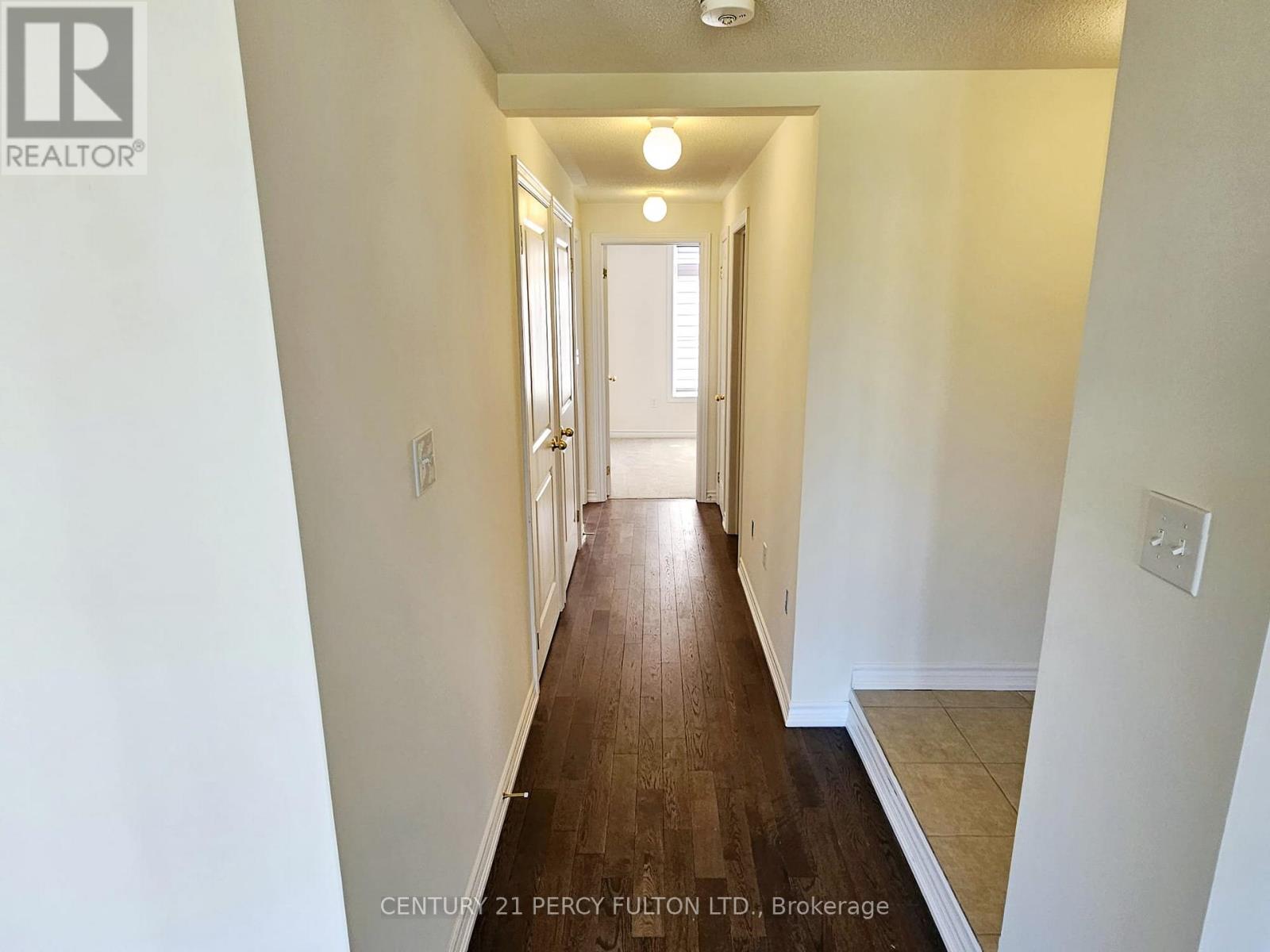 107 - 2540 Willam Jackson Drive, Pickering, Ontario  L1X 0E4 - Photo 8 - E12426199