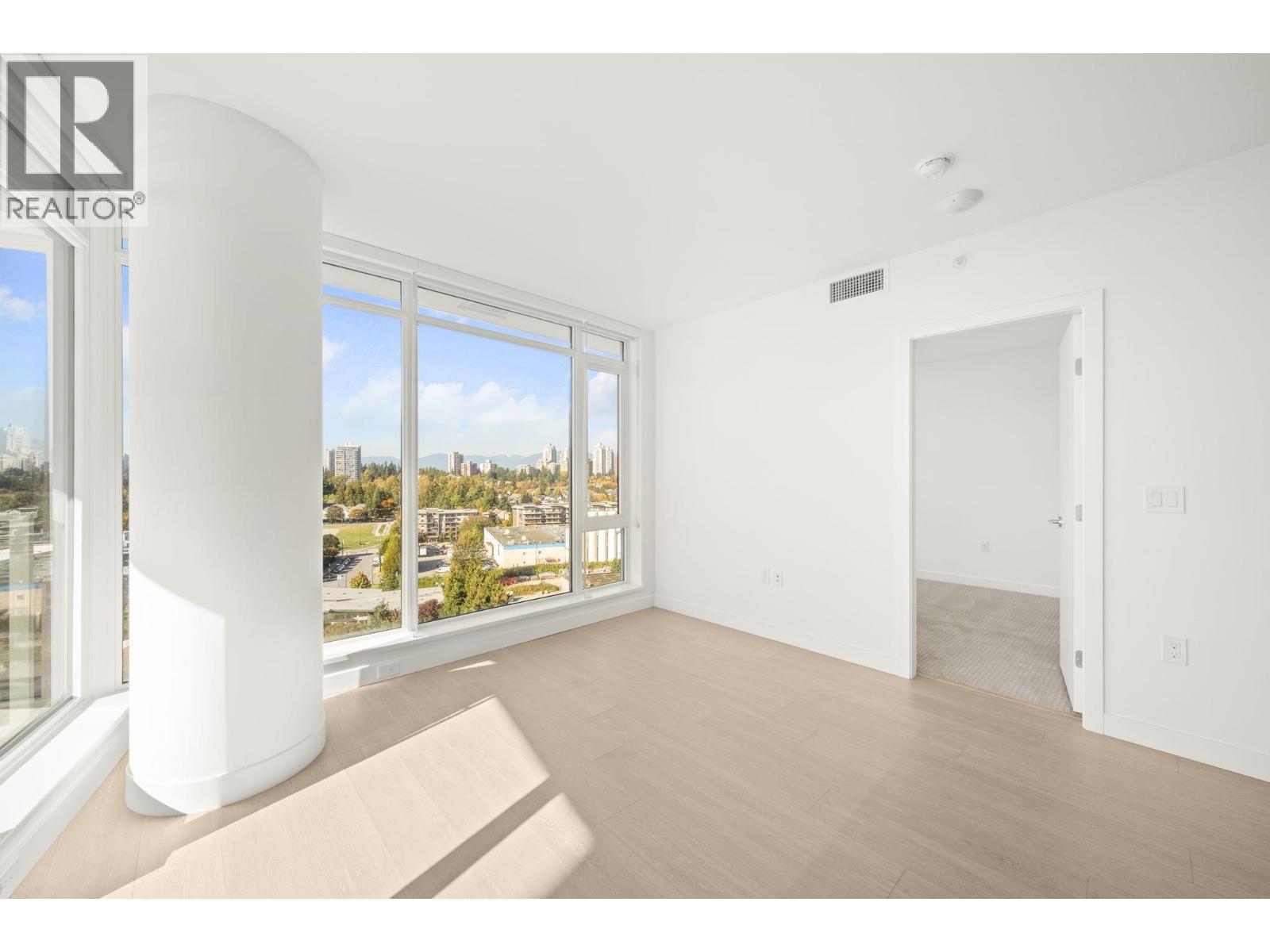 1601 7683 Park Crescent, Burnaby, British Columbia  V3N 0J4 - Photo 11 - R3058779