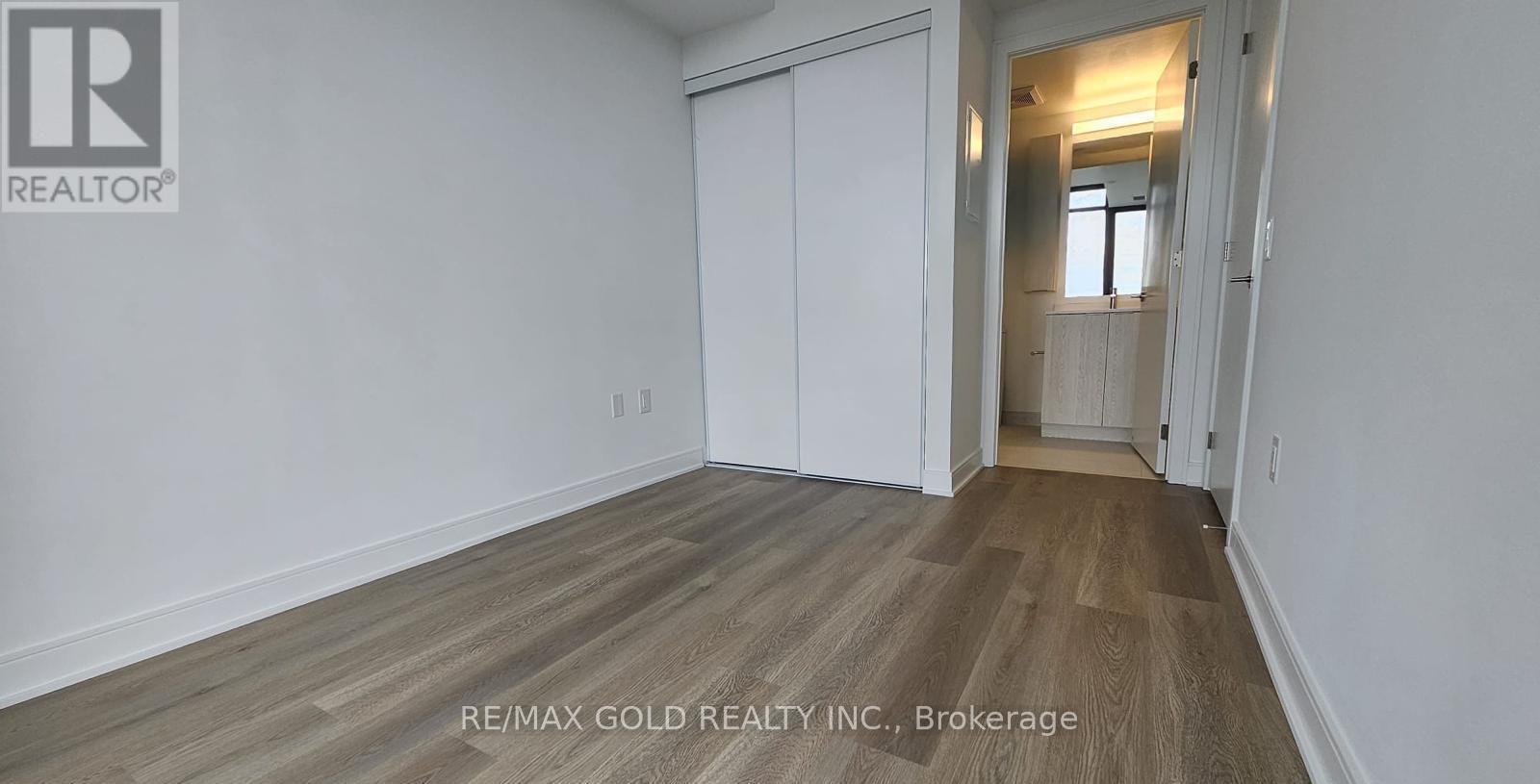 1319 - 86 Dundas Street E, Mississauga, Ontario  L5A 0B1 - Photo 17 - W12457611