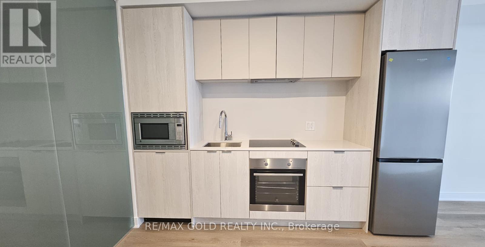 1319 - 86 Dundas Street E, Mississauga, Ontario  L5A 0B1 - Photo 4 - W12457611