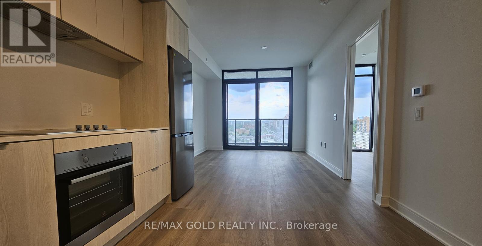 1319 - 86 Dundas Street E, Mississauga, Ontario  L5A 0B1 - Photo 6 - W12457611