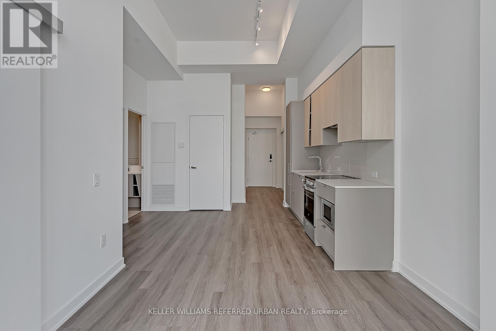 602 - 3883 Quartz Road, Mississauga (City Centre), Ontario  L5B 0M4 - Photo 14 - W12464933