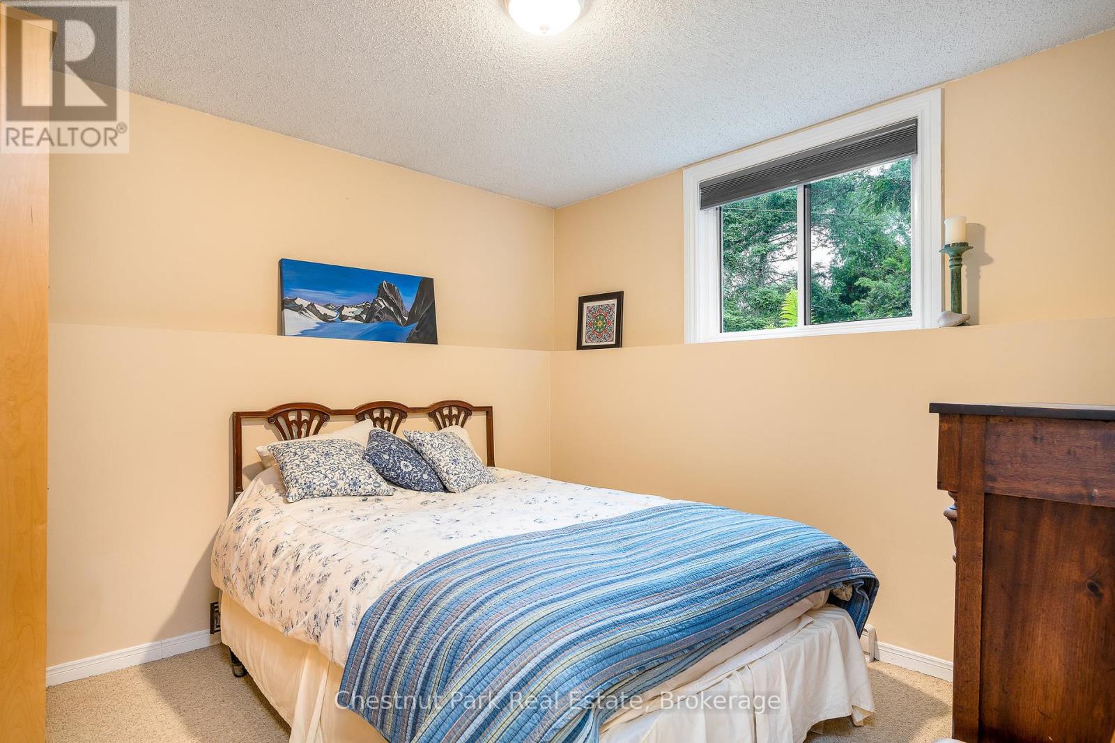 164 Slabtown Road, Blue Mountains, Ontario  N0H 1J0 - Photo 30 - X12311543